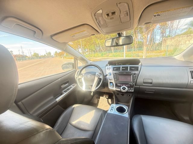 Used 2014 Toyota Prius V Five FWD image 26