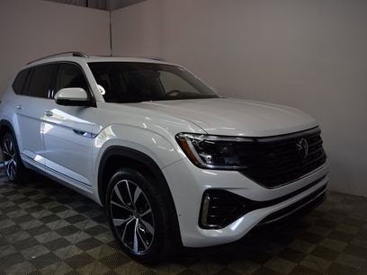 New 2026 Volkswagen Atlas SEL Premium R-Line