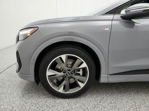 Used 2024 Audi Q4 e-tron Premium Plus w/ Premium Plus AWD/4WD image 17