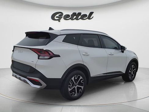 Used 2023 Kia Sportage EX image 16