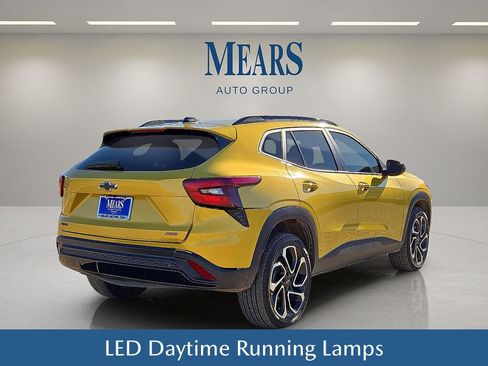 Used 2024 Chevrolet Trax RS w/ Driver Confidence Package image 6