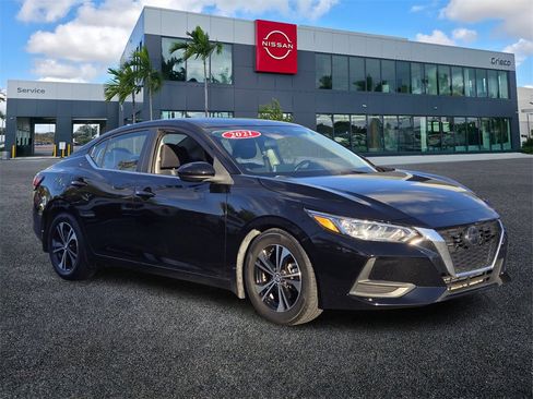 Used 2021 Nissan Sentra SV image 1