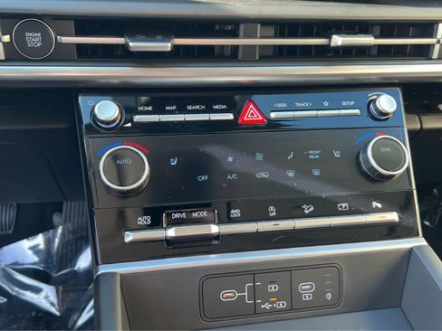 New 2026 Hyundai Santa Fe SEL w/ Tow & Go Package AWD/4WD image 35