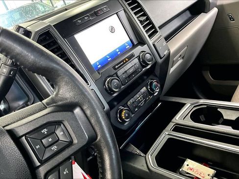Used 2020 Ford F150 XLT w/ Equipment Group 302A Luxury AWD/4WD image 16