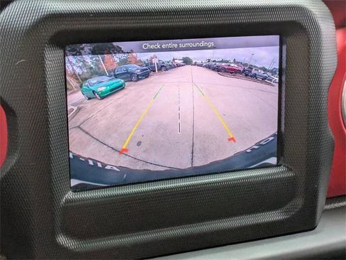 Certified 2021 Jeep Wrangler Unlimited Rubicon w/ Steel Bumper Group image 21