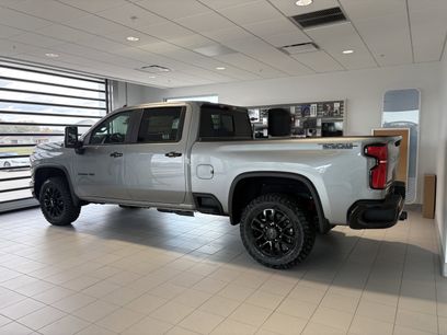 New 2026 Chevrolet Silverado 3500 LT w/ Trail Boss Package