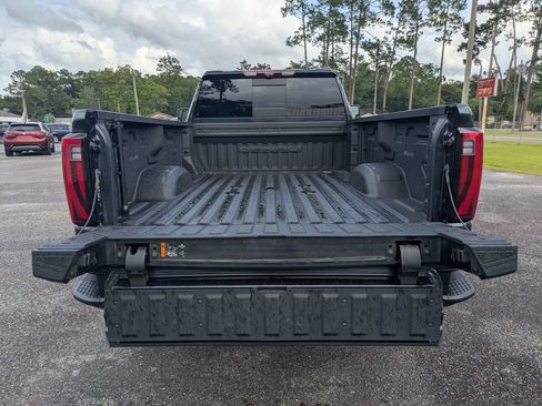 Used 2024 GMC Sierra 2500 Denali w/ Denali Reserve Package AWD/4WD image 14