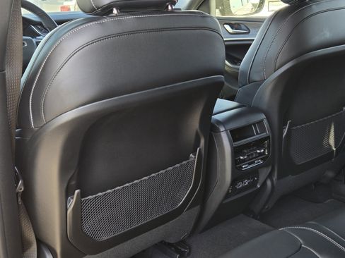 New 2025 Jeep Grand Cherokee Limited w/ Trailer Tow Package image 18