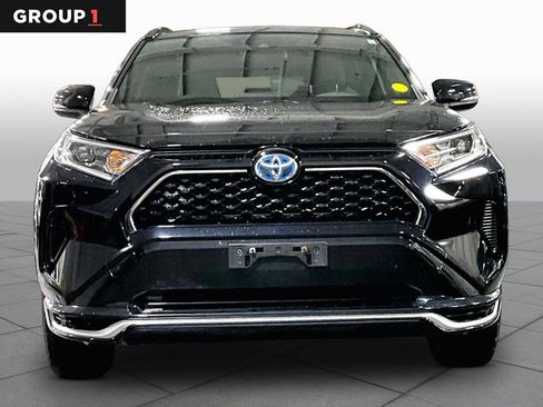 Used 2021 Toyota RAV4 SE AWD/4WD image 4