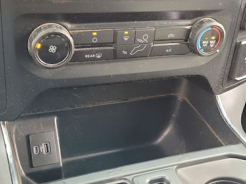 Used 2021 Ford F150 XLT w/ Trailer Tow Package image 18