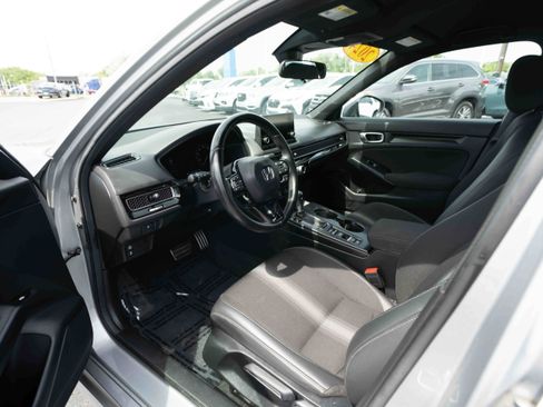 Used 2024 Honda Civic Sport image 8