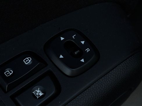 Used 2019 Kia Soul FWD image 38