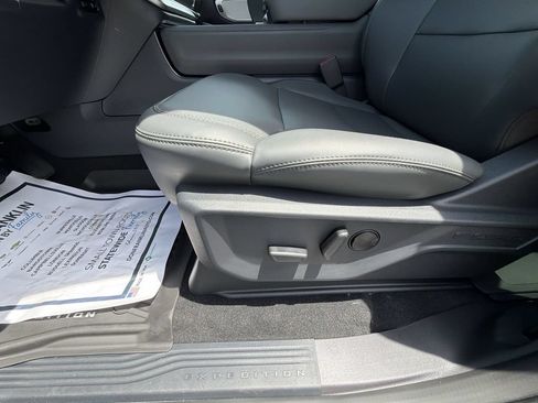 New 2026 Ford Expedition Max Active AWD/4WD image 18