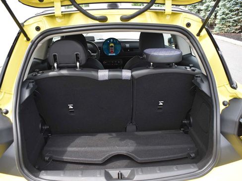 Used 2025 MINI Cooper S FWD image 8