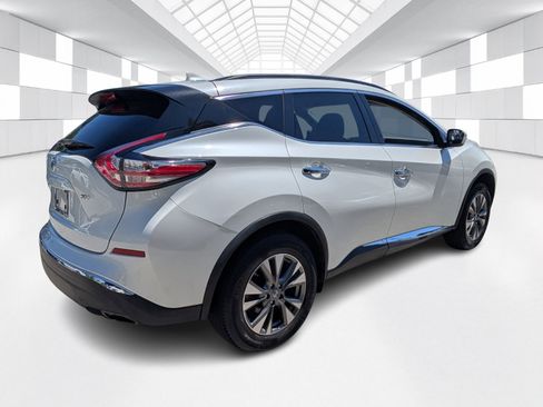 Used 2018 Nissan Murano SV FWD image 7
