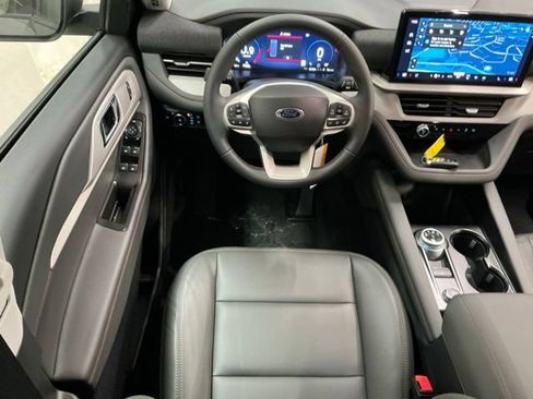 New 2026 Ford Explorer Active w/ Active Comfort Package AWD/4WD image 12