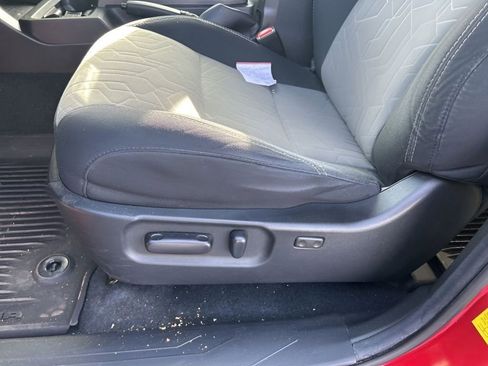 Used 2021 Toyota Tacoma TRD Sport w/ Technology Package image 21