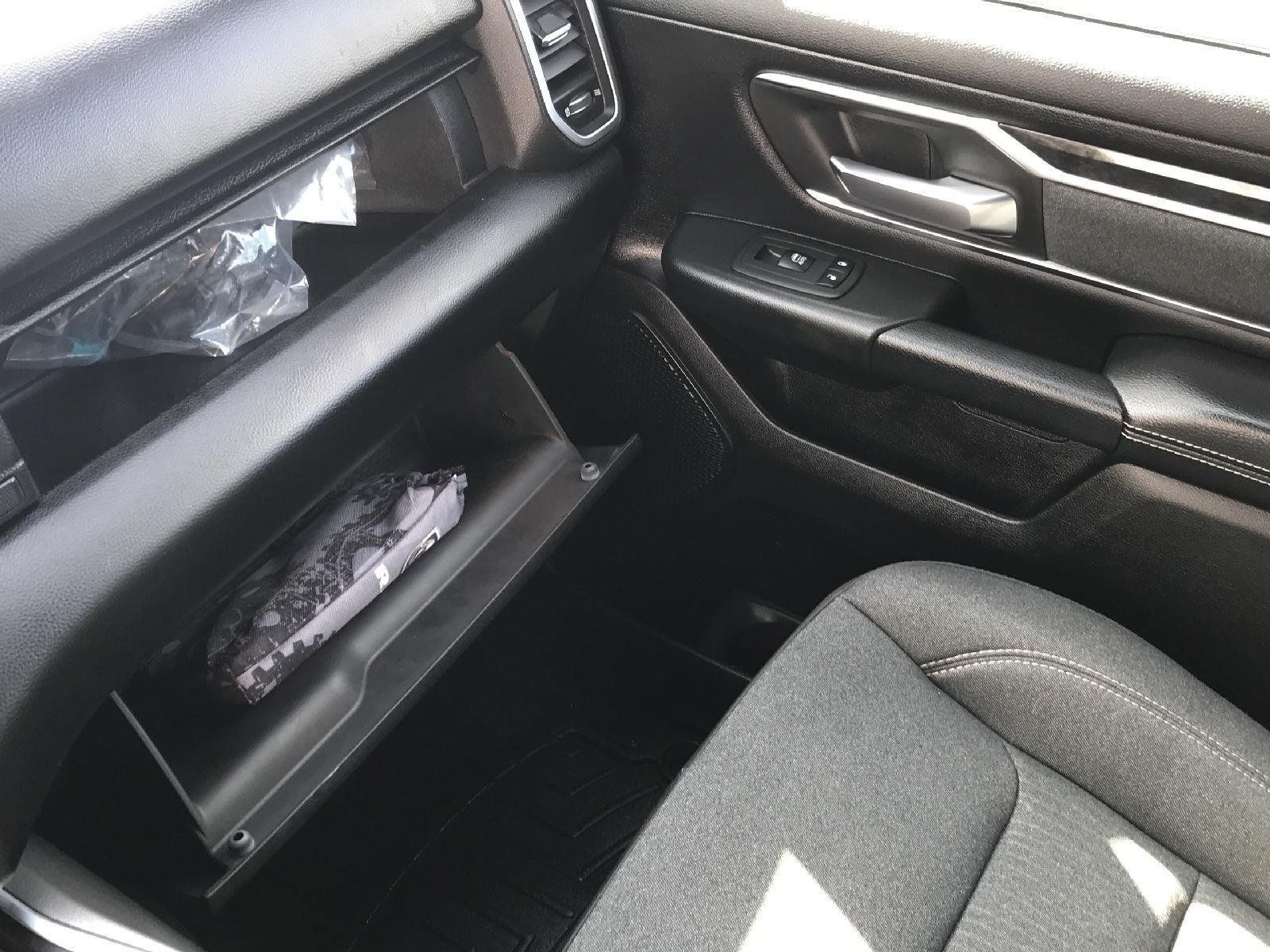 Used 2019 RAM 1500 Big Horn AWD/4WD image 28