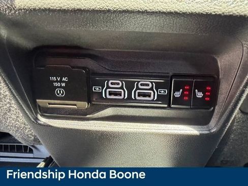 Used 2023 Jeep Grand Cherokee Overland AWD/4WD image 47