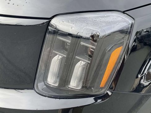 Used 2025 Kia Telluride SX Prestige X-Pro image 13