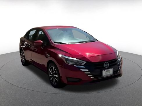 Used 2025 Nissan Versa SV FWD image 16