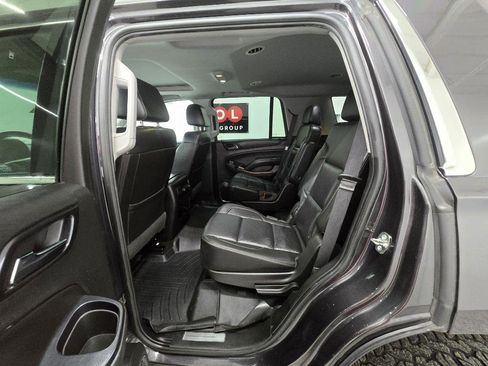 Used 2018 Chevrolet Tahoe LT image 14