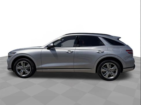Used 2022 Genesis GV70 3.5T Sport w/ Sport Advanced Package AWD/4WD image 2