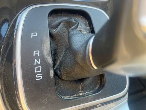 Used 2013 Ford Escape SEL FWD image 16