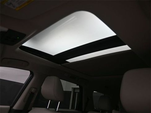 New 2026 Nissan Pathfinder SL w/ SL Premium Package image 23