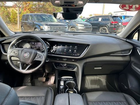 Used 2022 Buick Envision Avenir w/ Technology Package II image 13