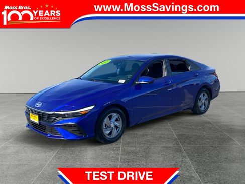 Used 2024 Hyundai Elantra SE image 1