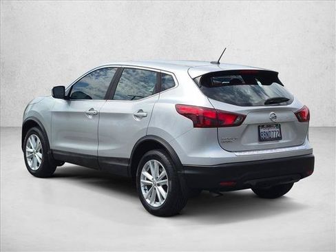 Used 2017 Nissan Rogue Sport S w/ S Appearance Package FWD image 7