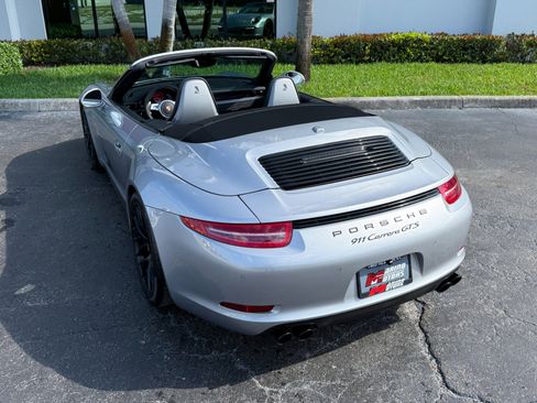 Used 2016 Porsche 911 Carrera GTS image 27