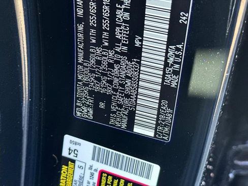 Certified 2025 Toyota Grand Highlander AWD image 34