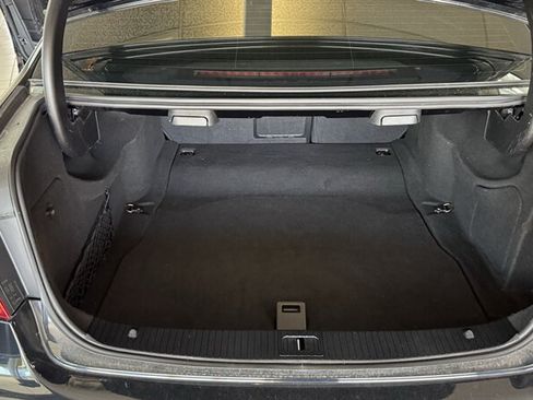 Used 2015 Mercedes-Benz E 350 4MATIC Sedan image 30