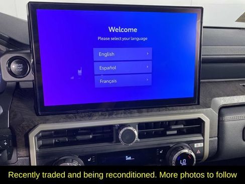 Used 2024 Toyota Tacoma Limited w/ Limited Package (LT) AWD/4WD image 21