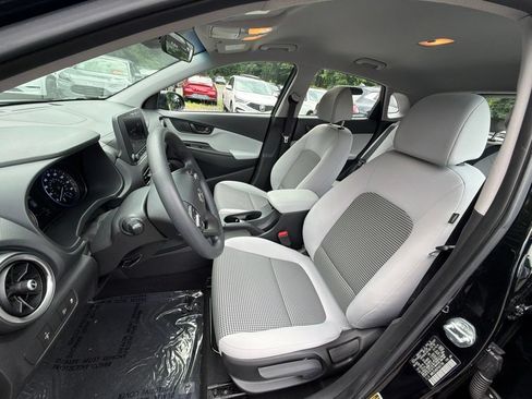 Certified 2023 Hyundai Kona SE w/ Cargo Package AWD/4WD image 15