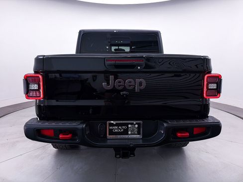 Used 2021 Jeep Gladiator Rubicon w/ LED Lighting Group AWD/4WD image 15