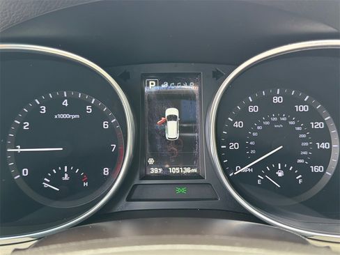 Used 2017 Hyundai Santa Fe Sport image 27