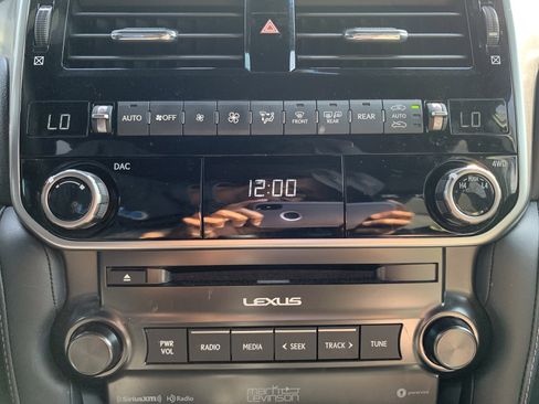 Used 2023 Lexus GX 460 Premium AWD/4WD image 29