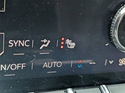 Used 2025 GMC Yukon Denali Ultimate image 15