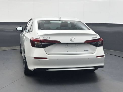 Certified 2025 Honda Civic Sport image 5