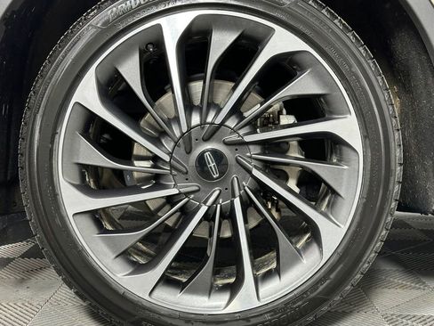 Used 2020 Lincoln Aviator Reserve w/ Equipment Group 202A AWD/4WD image 14