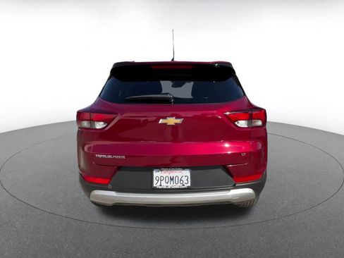 Used 2025 Chevrolet TrailBlazer LT image 12