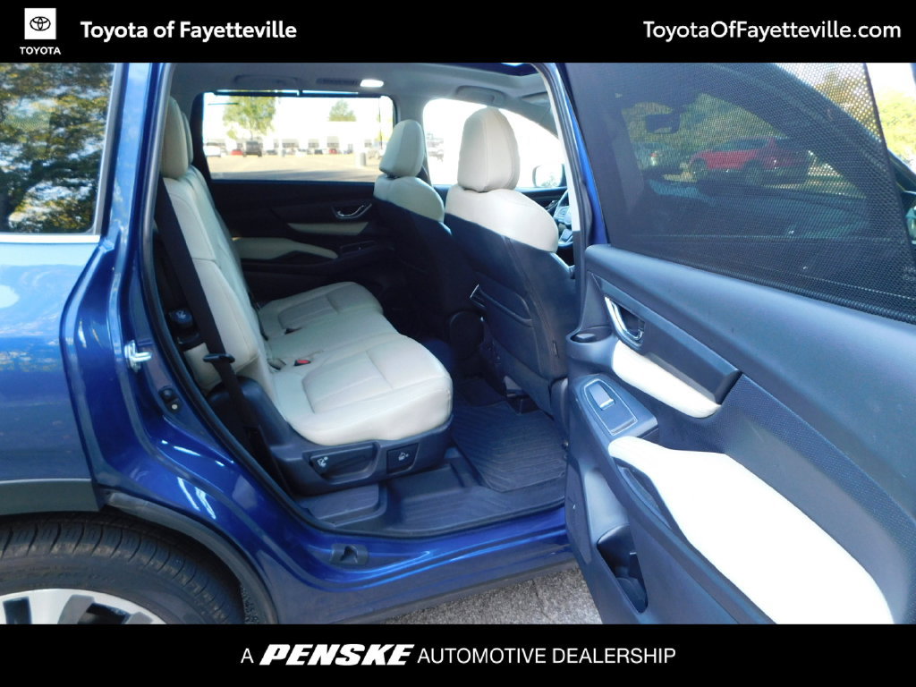 Used 2022 Subaru Ascent Limited w/ Technology Package AWD/4WD image 6