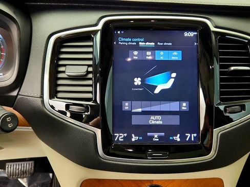 Used 2019 Volvo XC90 T6 Inscription w/ Advanced Package AWD/4WD image 18
