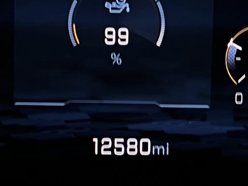 Used 2025 Chevrolet Tahoe RST image 16