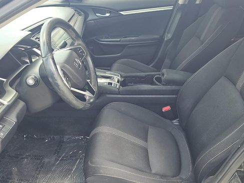 Used 2019 Honda Civic EX image 7
