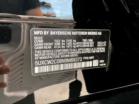 Used 2022 BMW X7 xDrive40i w/ Parking Assistance Package AWD/4WD image 35