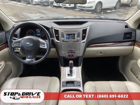 Used 2013 Subaru Legacy 2.5i Limited image 10